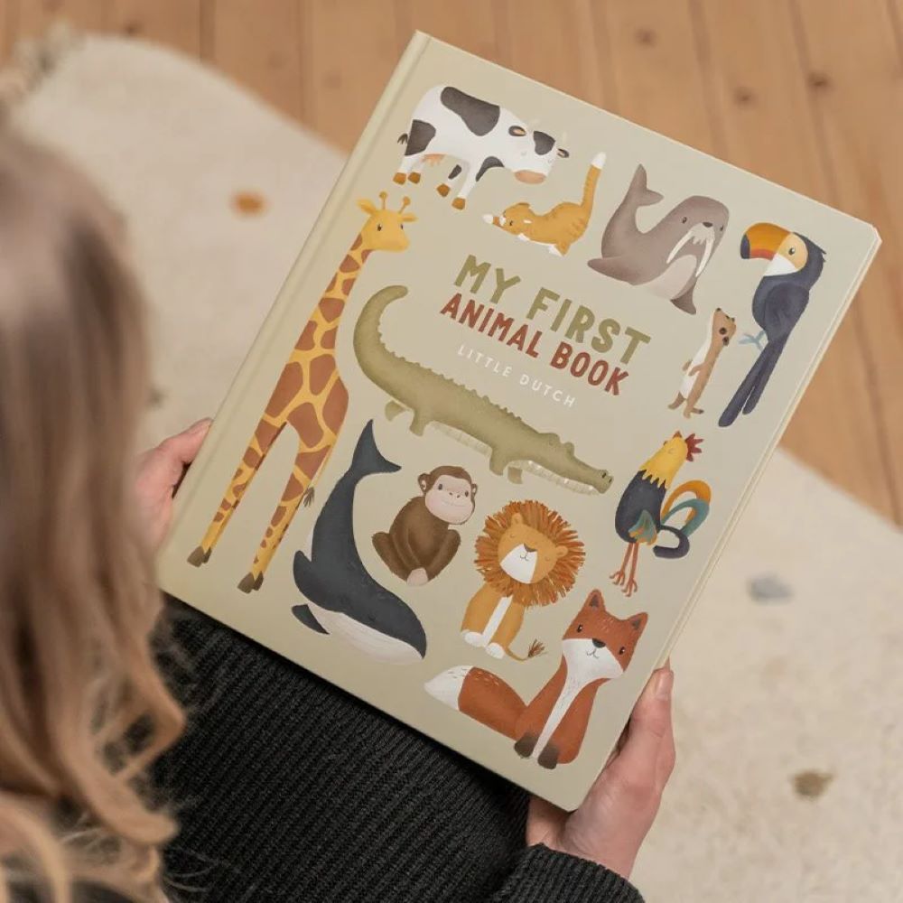 Livro em Inglês: My First Animal Book – Little Dutch