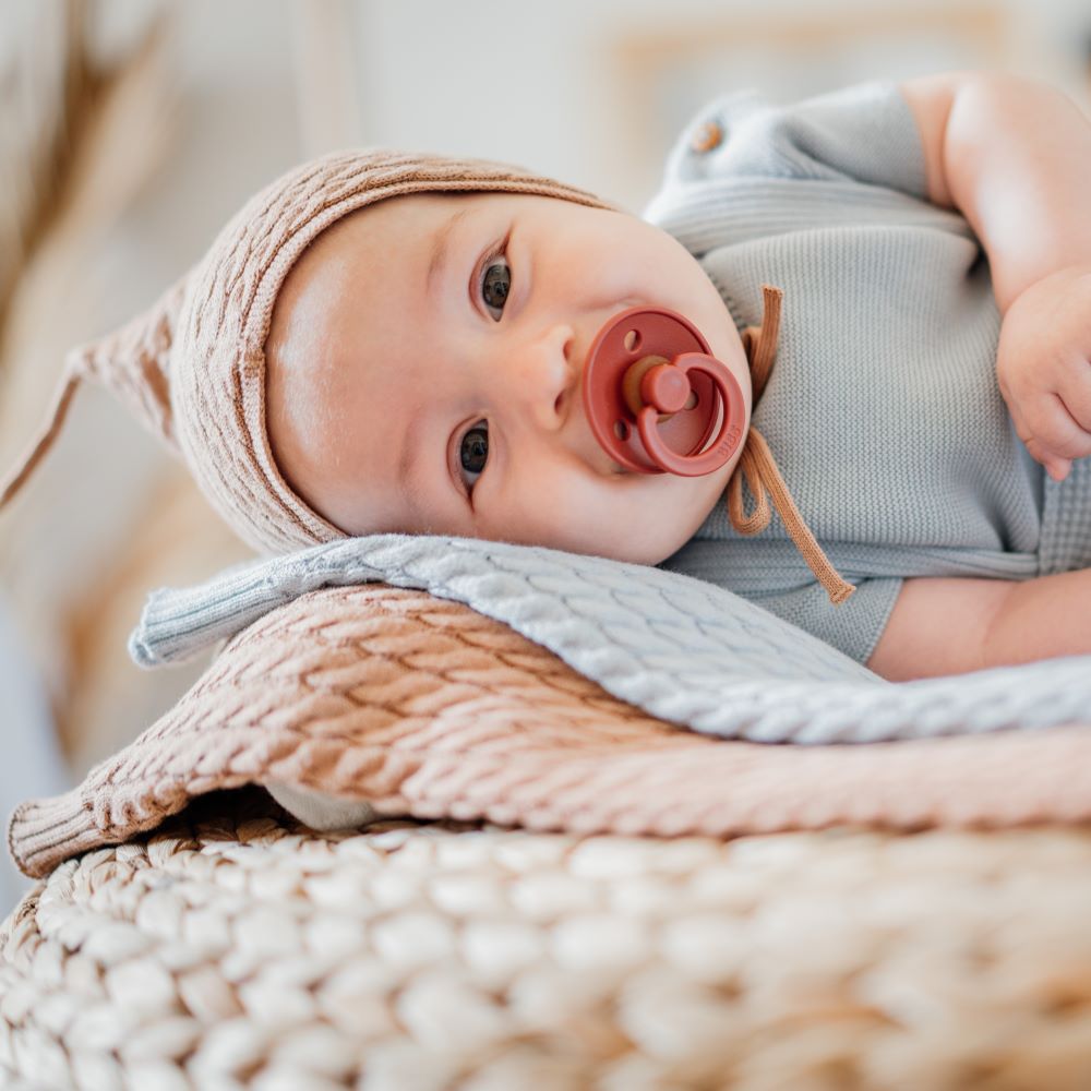 Conjunto Camisola e Calças com alças em algodão orgânico | BONJOUR CHER BÉBÉ - Wedoble